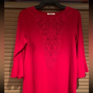 Women’s red top